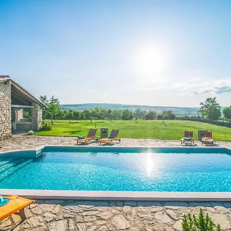 Stargazer Villa